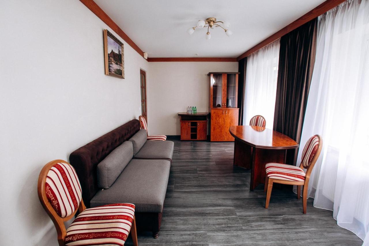 Stanislavsky Hotel Group Jaremtsje Eksteriør bilde