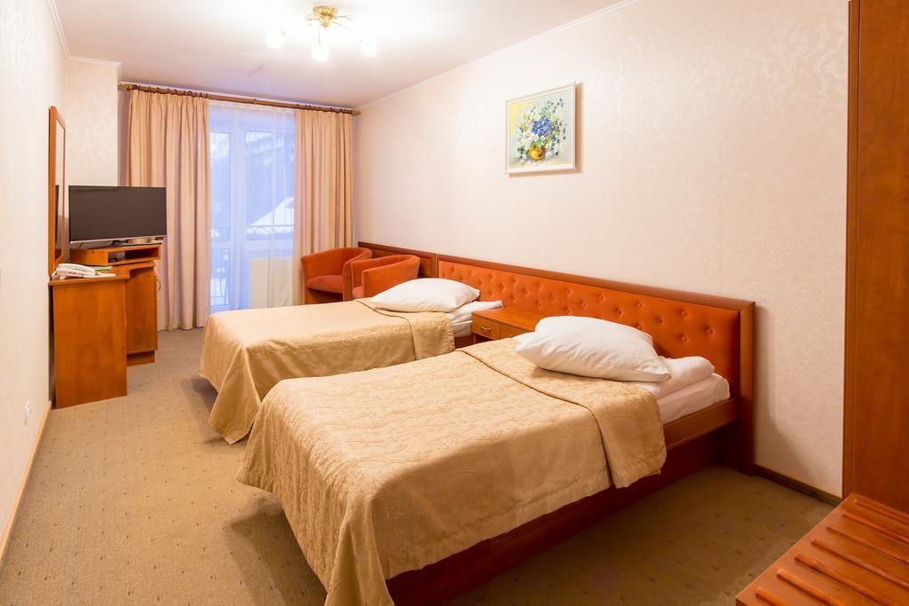 Stanislavsky Hotel Group Jaremtsje Eksteriør bilde
